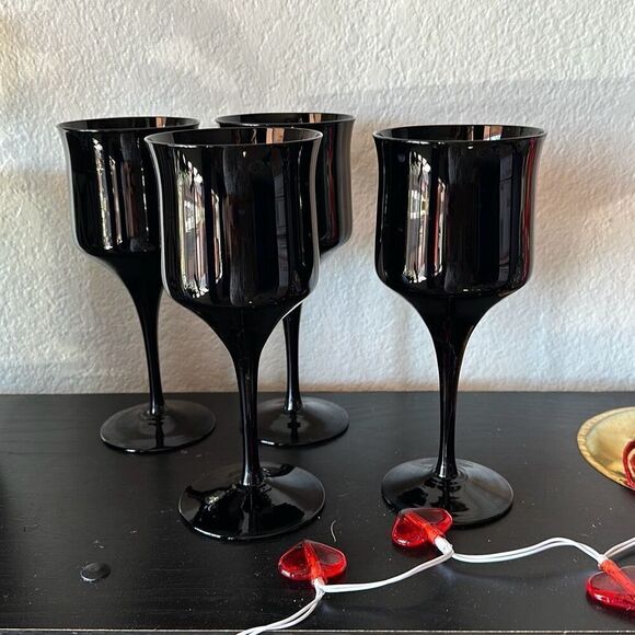 Black set of 4 cocktail glasses All black vintage - Picture 1 of 6